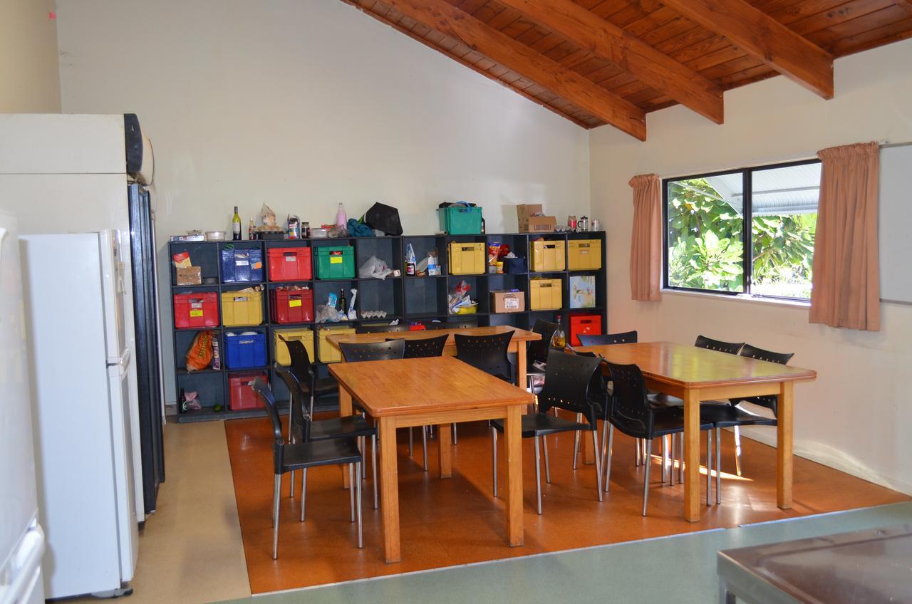 Bell Lodge Motel & Backpackers Hostel Tauranga Esterno foto